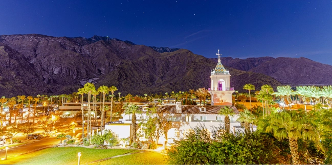 Desert Regional Medical Center at night